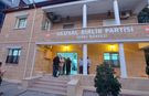 Parti içi muhalif sesler kesildi!