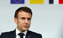 Macron, Ukrayna'ya asker gönderilmesi seçeneğinin göz ardı edilemeyeceğini söyledi