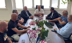 TDP heyeti, Lefke Belediye Başkanı Aziz Kaya’yı ziyaret etti