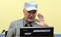Bosna Kasabı Mladiç'in sağlık gerekçesiyle Sırbistan'a nakli istendi