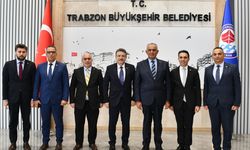 Bakan Çavuşoğlu Trabzon’da resmi temaslarda bulunuyor