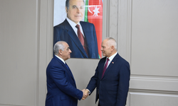 Töre, Azerbaycan Başbakanı Asadov ile görüştü