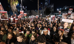 İsrailliler, Tel Aviv'de esir takası anlaşması talebiyle gösteri düzenledi