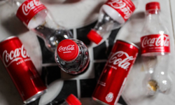 Coca Cola ve Schweppes ürünlerinde  mikroplastik tespit edildi