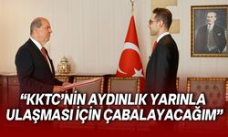 Türkiye Cumhuriyeti Lefkoşa Büyükelçisi Yasin Ekrem Serim Cumhurbaşkanı Ersin Tatar’a güven mektubunu sundu