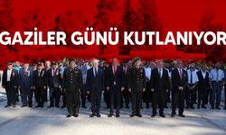 Gaziler Günü nedeniyle Lefkoşa'da Atatürk Anıktı önünde tören düzenlendi