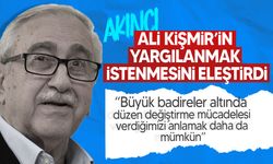 Akıncı’nın “Yaşandığı Gibi” adlı kitabının üçüncü cildi tanıtıldı