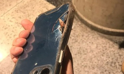 Gece şarjda bırakılan iPhone 14 Pro Max bomba gibi patladı