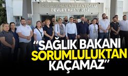 KTHES, Tıp-İş, KTAMS ve KTHEB Dr. Burhan Nalbantoğlu Devlet Hastanesi önünde açıklama yaptı