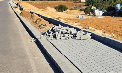 Erenköy Karpaz Belediyesi Köylere Kaldırım Döşüyor