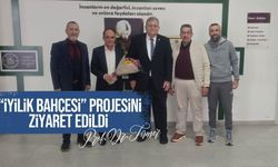 Okul Müdürü Cumali Avcı, öğretmenler ve gönüllüler de hazır bulundu