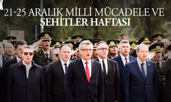 Şehitler Anıtı önünde tören düzenlendi