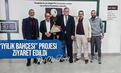 Okul Müdürü Cumali Avcı, öğretmenler ve gönüllüler de hazır bulundu