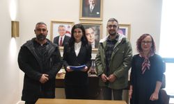 Özdenefe, hareketin katkılarından dolayı teşekkür etti