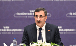 Türkiye Cumhurbaşkanı Yardımcısı Cevdet Yılmaz bu akşam KKTC'ye geliyor