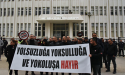 Kamuda yetkili beş sendikadan Bayındırlık ve Ulaştırma Bakanlığı önünde eylem