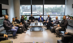 CTP Girne Belediye Başkanı Şenkul ve belediye çalışanları ile bir araya geldi