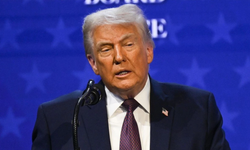 Donald Trump, İran'ı 'yakından izliyoruz' diyerek tehdit etti