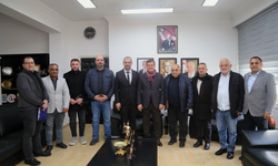 Bayındırlık ve Ulaştırma Bakanı Arıklı, Kiralık Araç İşletmecileri Birliği’ni kabul etti