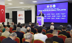 KIBTES ve Türkiye'den Eğitim-Bir-Sen'in yer aldığı Başkanlar Kurulu toplantısı Girne'de yapıldı