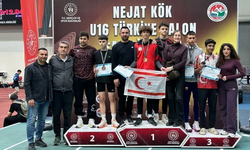 Erdinç İnçay Türkiye U16 Salon Şampiyonu Oldu