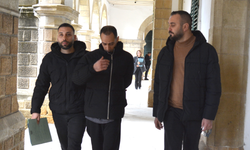 Ercan'da yasaklı madde ile yakalanan zanlı yeniden mahkemeye çıkarıldı!