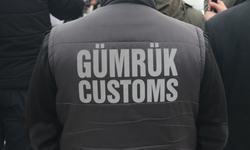 Girne ve Güzelyurt’ta Gümrüksüz Ürün ve Araç Tespiti: 3 Kişi Tutuklandı