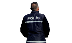Lefkoşa’da alkollü şahıs polisi darp etti