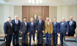 Erhürman, Kıbrıs Türk Emekli Subaylar Derneği Heyetini Kabul Etti