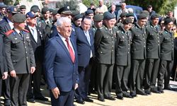 Güzelyurt Belediye Başkanı Mahmut Özçınar’da törene katıldı