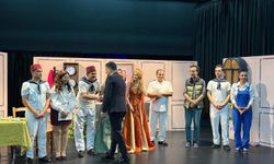 Esentepe Kültür Sarayı Dünya Tiyatro Günü’nde yeniden açıldı