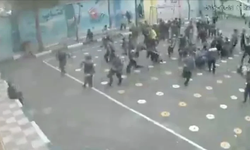 İran’da okul yakınında füze patladı!