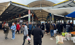 Mustafa Moda’dan Lefkoşa Halk Pazarı’na Ziyaret