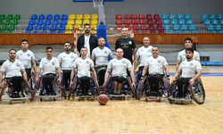 KKTC Vakıflar rakibini farklı geçti: 66-42