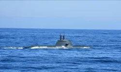 İngiliz nükleer denizaltısı Arap Denizi’nde!