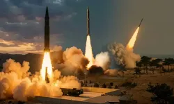 İran ilk kez “Siccil” balistik füzesinin özellikleri neler? Nereleri vurabilir?