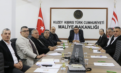 Berova, Kıbrıs Türk İşverenler Sendikası ile Asgari Ücret Komisyonu üyelerini kabul etti