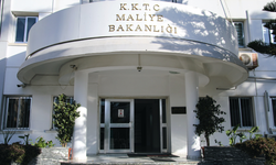 Maliye Bakanlığı üç farklı para biriminde borçlanmak için ihaleye çıkıyor