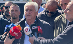 Bıçaklı: "Meclis Bahçesindeki Taşlar Toplatıldı"