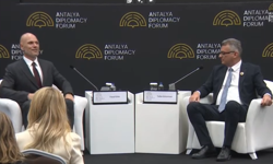 Erhürman, ADF'de konuştu