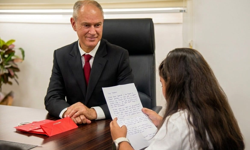 Sevgi Evi çocukları Çalışma ve Sosyal Güvenlik Bakanı Hasipoğlu’nu ziyaret etti