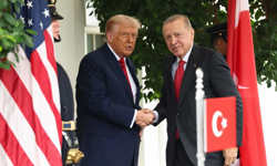 Erdoğan’dan Trump’a geçmiş olsun telefonu