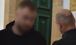 Lefkoşa’da bıçaklı saldırı: 20 yaşındaki zanlı tutuklandı