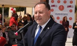 Öztürkler’den 23 Nisan mesajı: “Kıbrıs Türk halkının geleceği sizsiniz”