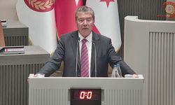 Ünal Üstel’den Meclis’te sert çıkış: Basın özgürlüğünü kısıtlamıyoruz