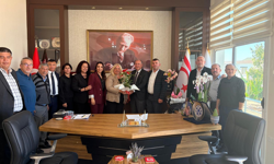 Adanalılar Derneği’nden Fatma Çimen Tuğlu'ya ziyaret