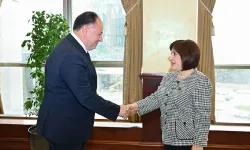 Ziya Öztürkler Azerbaycan’ın Bağımsızlık Günü’nü kutladı