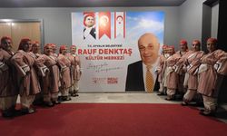 Mehmetçik Ekibine Ayvalık’ta “En Geleneksel Ekip” Ödülü