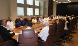 Erhürman, sendika temsilcileriyle Kıbrıs sorununu değerlendirdi