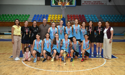 U12 Kızlar Ligi'nde Şampiyon Levent Spor Oldu